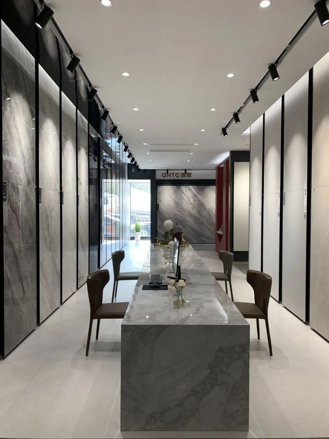 終端風采?|?強輝鹽城旗艦店，品質設計，藝術與生活的融合